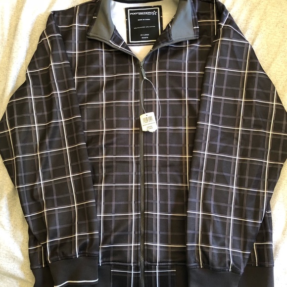 NWT Footaction Zip-Up Jacket - Picture 1 of 4
